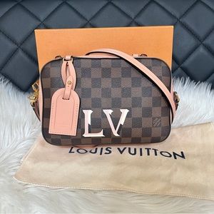 SOLD!Louis Vuitton Santa Monica Damier Ebene Venus Crossbody Bag